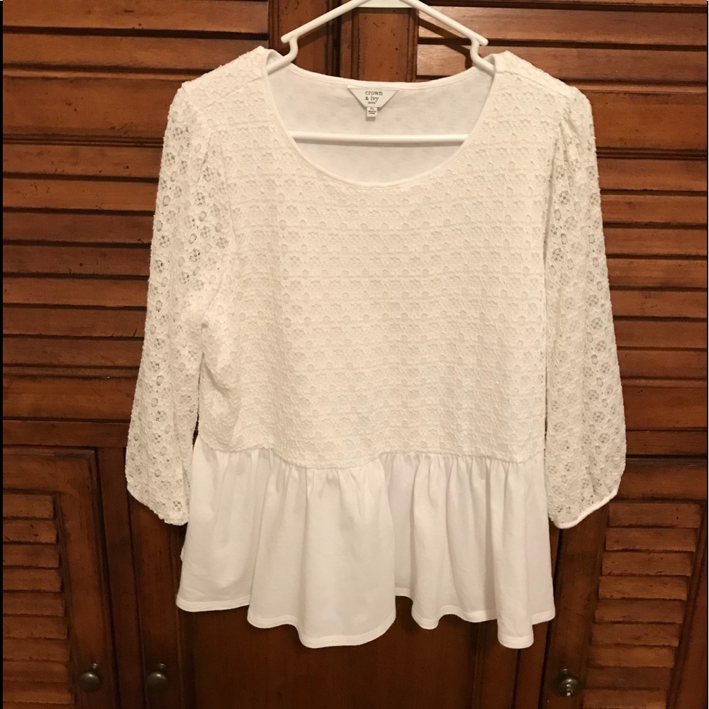 Crown & Ivy 💟 White Lace/Knit Shirt - Size Large Petite 💟